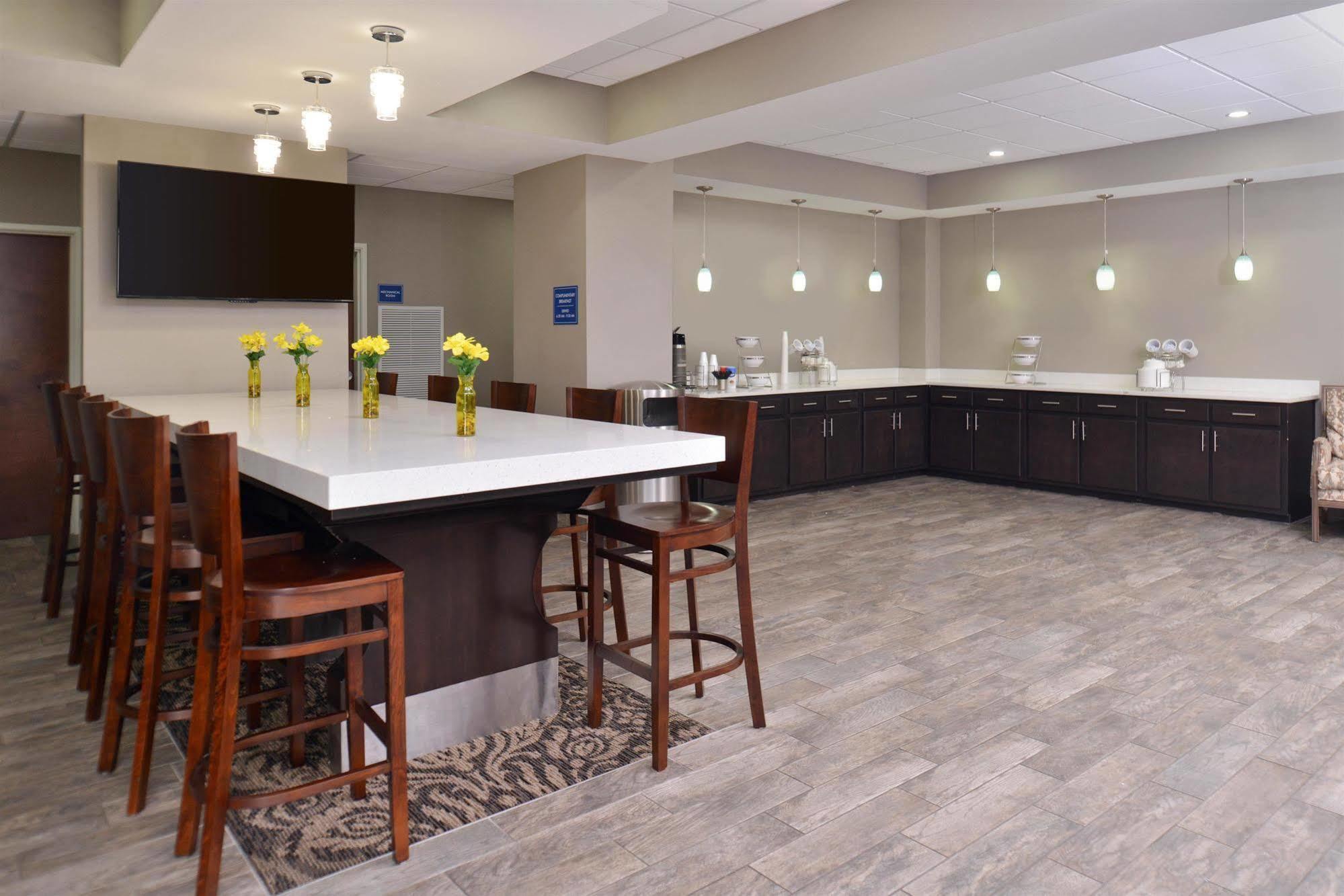 Americas Best Value Inn & Suites Horn Lake Zewnętrze zdjęcie